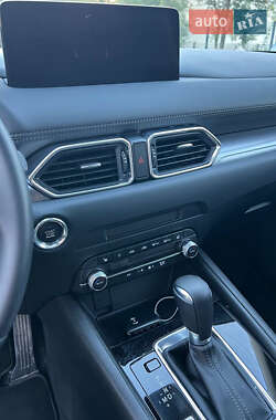 Позашляховик / Кросовер Mazda CX-5 2023 в 