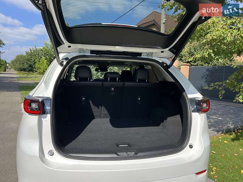 Позашляховик / Кросовер Mazda CX-5 2023 в Києві