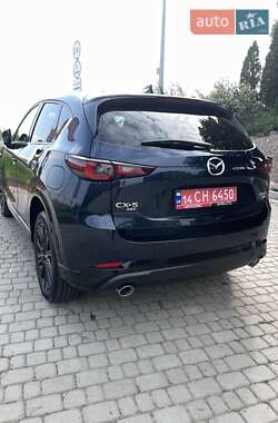 Позашляховик / Кросовер Mazda CX-5 2024 в 