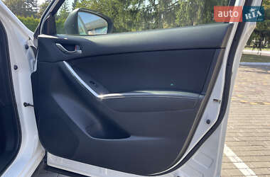 Позашляховик / Кросовер Mazda CX-5 2014 в 