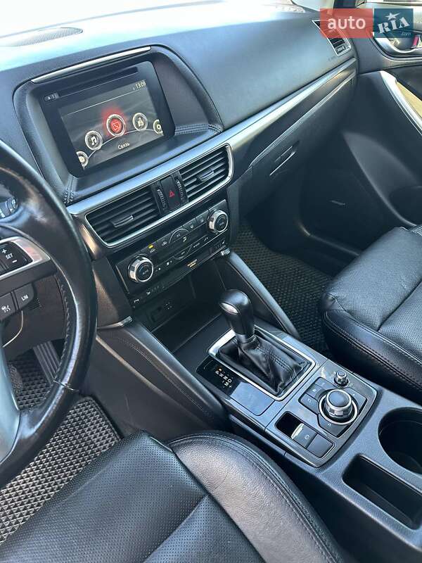 Внедорожник / Кроссовер Mazda CX-5 2015 в Ивано-Франковске фото 9 Внедорожник / Кроссовер Mazda CX-5 2015 в Ивано-Франковске