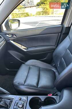 Внедорожник / Кроссовер Mazda CX-5 2015 в 