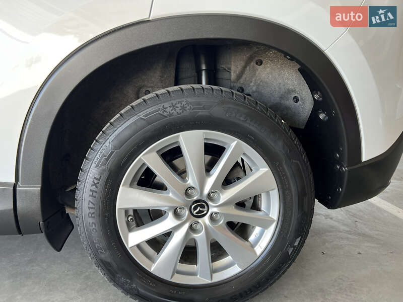 Внедорожник / Кроссовер Mazda CX-5 2016 в Киеве