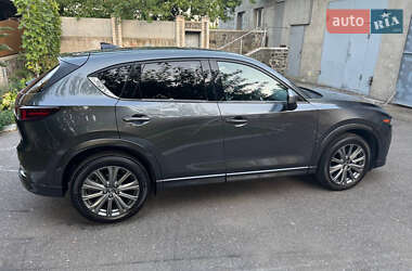 Позашляховик / Кросовер Mazda CX-5 2023 в 
