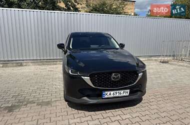 Позашляховик / Кросовер Mazda CX-5 2022 в 
