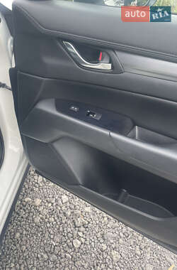 Позашляховик / Кросовер Mazda CX-5 2021 в 