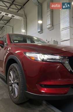 Позашляховик / Кросовер Mazda CX-5 2019 в 