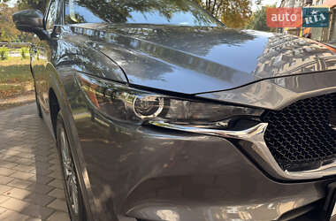 Внедорожник / Кроссовер Mazda CX-5 2017 в 
