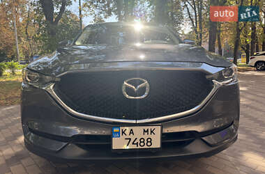 Внедорожник / Кроссовер Mazda CX-5 2017 в 
