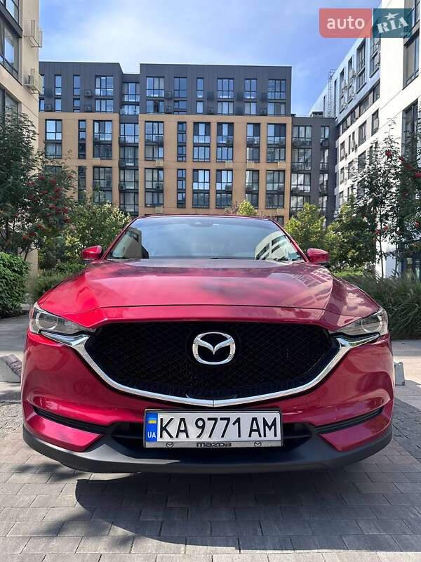 Внедорожник / Кроссовер Mazda CX-5 2017 в Киеве