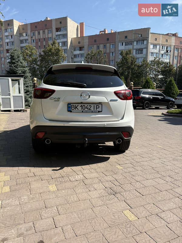 Внедорожник / Кроссовер Mazda CX-5 2015 в Ровно