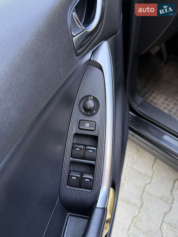 Внедорожник / Кроссовер Mazda CX-5 2013 в Горохове