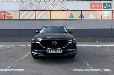 Внедорожник / Кроссовер Mazda CX-5 2017 в 