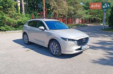 Позашляховик / Кросовер Mazda CX-5 2023 в 