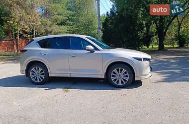 Позашляховик / Кросовер Mazda CX-5 2023 в 