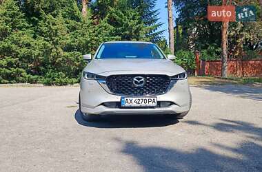Позашляховик / Кросовер Mazda CX-5 2023 в 