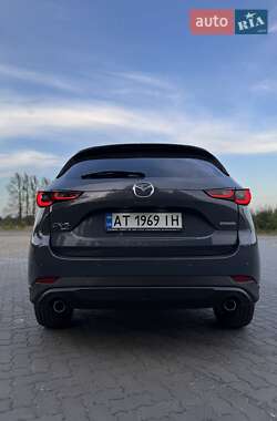 Позашляховик / Кросовер Mazda CX-5 2024 в 