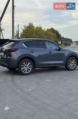 Позашляховик / Кросовер Mazda CX-5 2024 в 