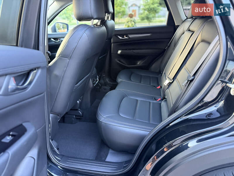 Внедорожник / Кроссовер Mazda CX-5 2022 в Черновцах