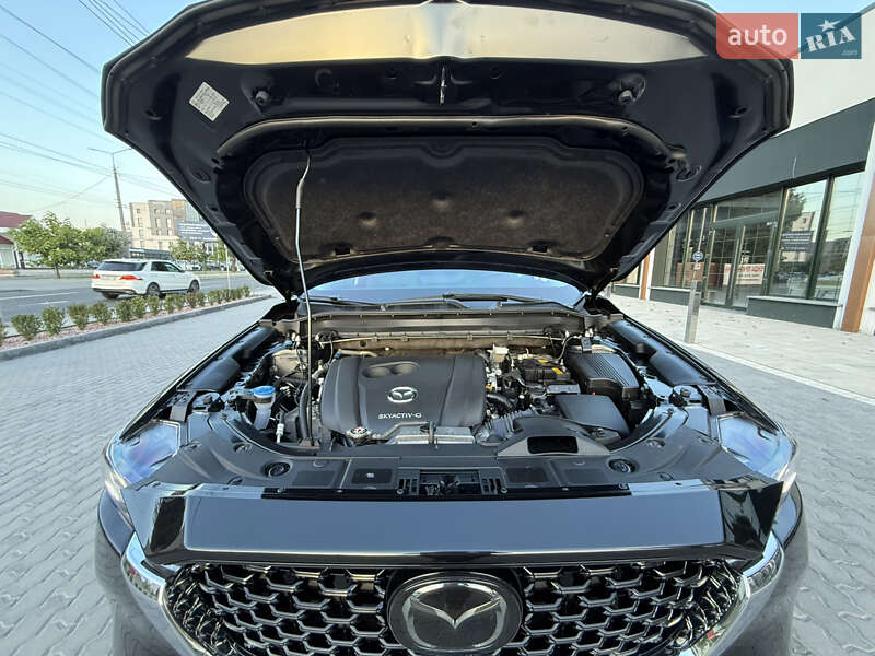 Внедорожник / Кроссовер Mazda CX-5 2022 в Черновцах