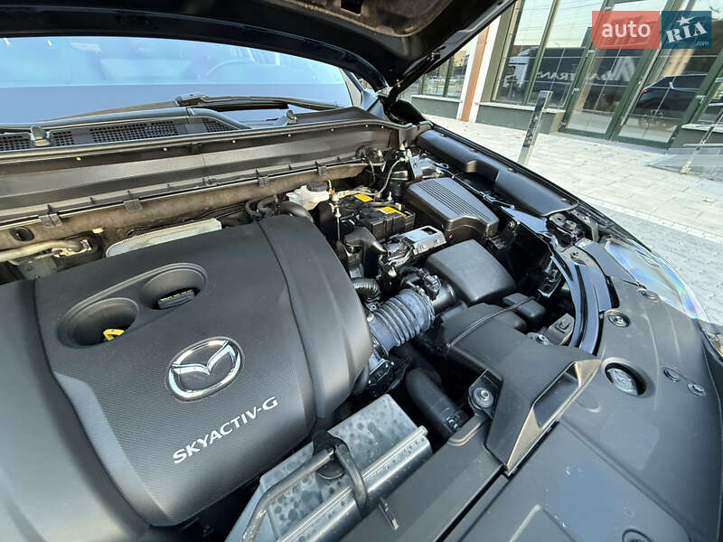 Внедорожник / Кроссовер Mazda CX-5 2022 в Черновцах