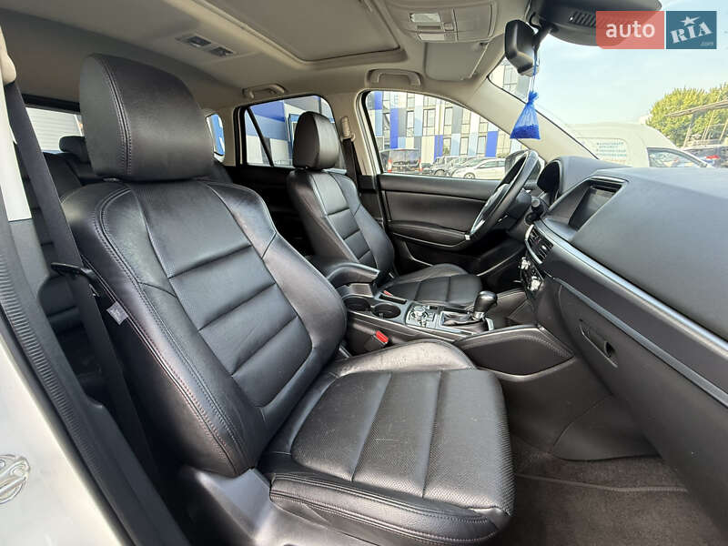 Позашляховик / Кросовер Mazda CX-5 2016 в Рівному