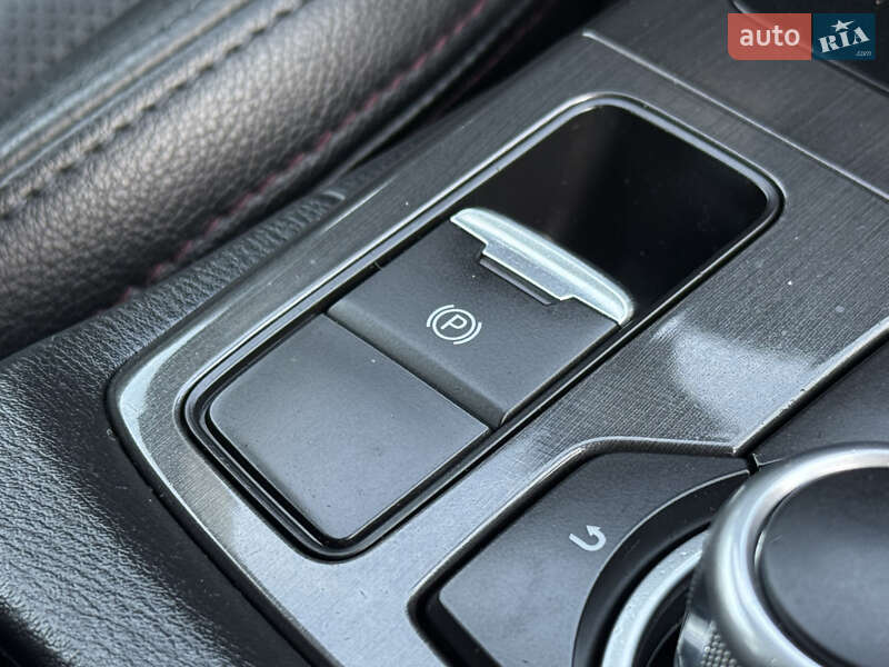 Позашляховик / Кросовер Mazda CX-5 2016 в Рівному