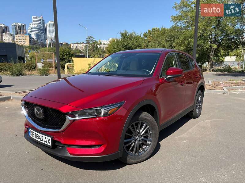 Позашляховик / Кросовер Mazda CX-5 2019 в 