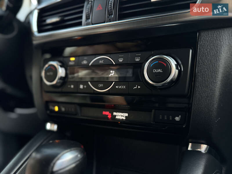 Позашляховик / Кросовер Mazda CX-5 2015 в Луцьку