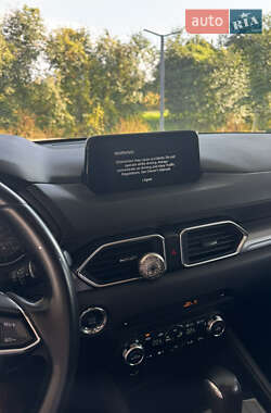 Внедорожник / Кроссовер Mazda CX-5 2017 в 