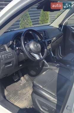 Позашляховик / Кросовер Mazda CX-5 2014 в 