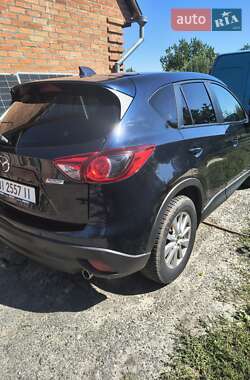 Позашляховик / Кросовер Mazda CX-5 2014 в 