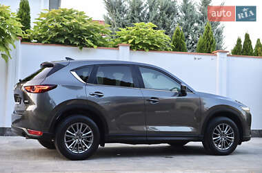 Внедорожник / Кроссовер Mazda CX-5 2018 в 