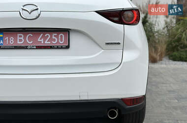 Внедорожник / Кроссовер Mazda CX-5 2020 в 