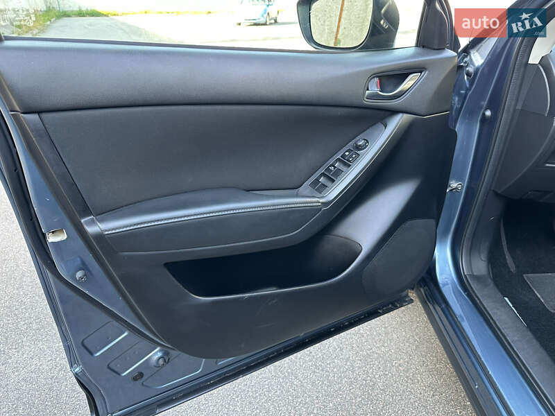 Внедорожник / Кроссовер Mazda CX-5 2016 в Киеве