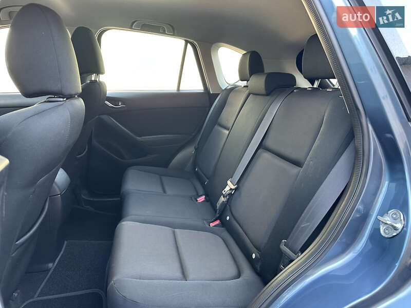 Внедорожник / Кроссовер Mazda CX-5 2016 в Киеве