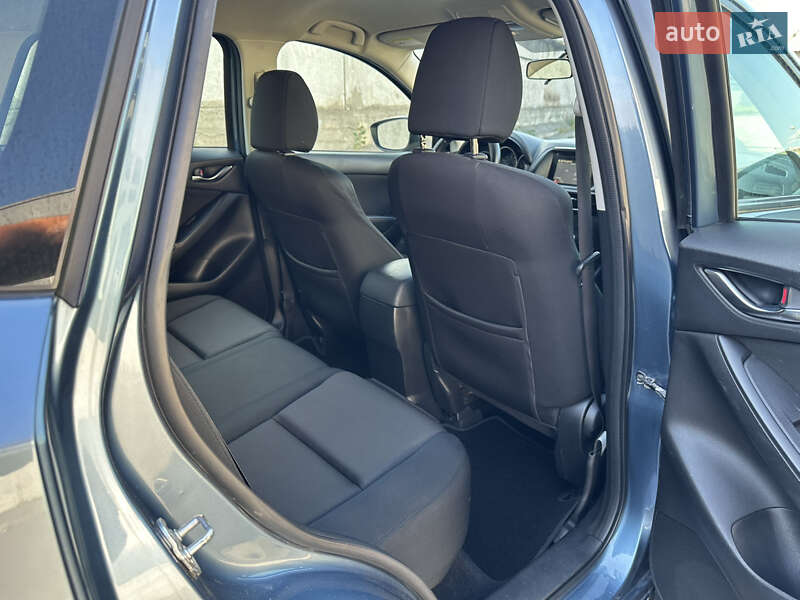 Внедорожник / Кроссовер Mazda CX-5 2016 в Киеве