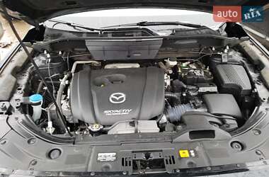 Внедорожник / Кроссовер Mazda CX-5 2018 в 