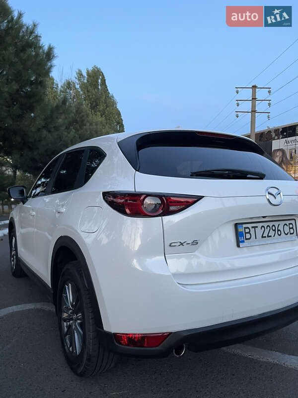 Внедорожник / Кроссовер Mazda CX-5 2017 в Одессе фото 2 Внедорожник / Кроссовер Mazda CX-5 2017 в Одессе