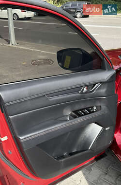 Внедорожник / Кроссовер Mazda CX-5 2022 в 
