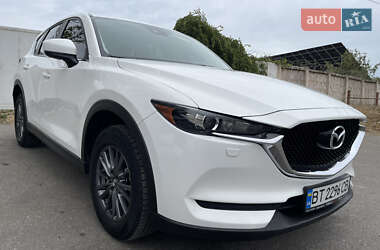 Внедорожник / Кроссовер Mazda CX-5 2017 в 