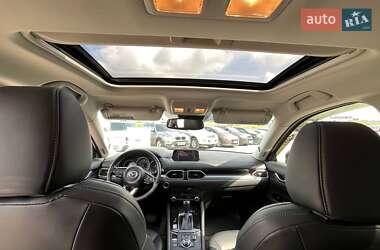 Позашляховик / Кросовер Mazda CX-5 2018 в 