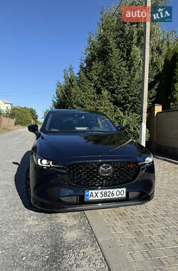 Внедорожник / Кроссовер Mazda CX-5 2023 в 
