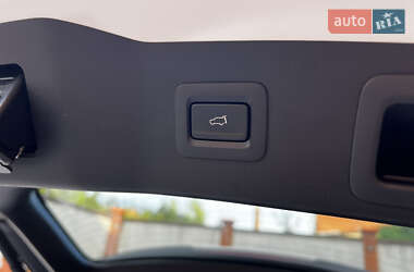 Позашляховик / Кросовер Mazda CX-5 2022 в 