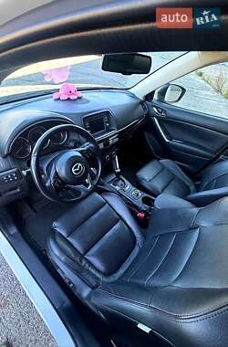 Позашляховик / Кросовер Mazda CX-5 2013 в 