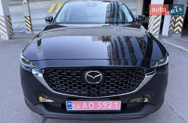 Позашляховик / Кросовер Mazda CX-5 2023 в 