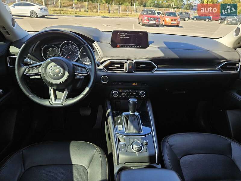 Позашляховик / Кросовер Mazda CX-5 2017 в Дніпрі