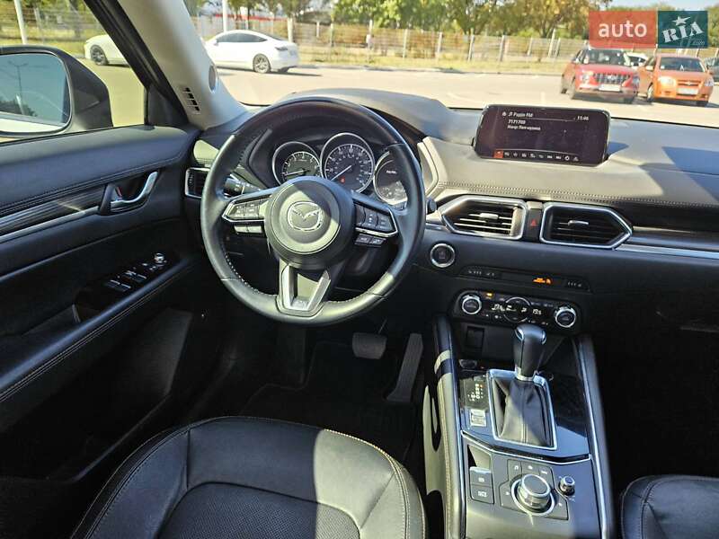 Позашляховик / Кросовер Mazda CX-5 2017 в Дніпрі