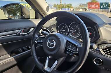 Позашляховик / Кросовер Mazda CX-5 2017 в 