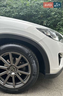 Позашляховик / Кросовер Mazda CX-5 2013 в 